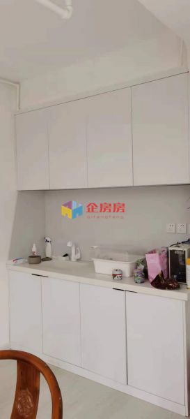 富力摩根中心