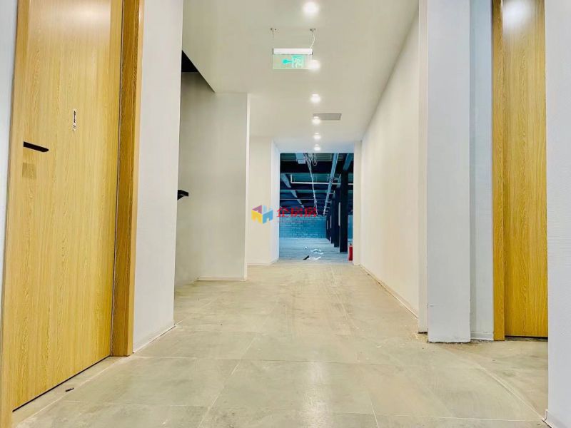贰零空间