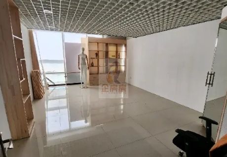 依斯特大厦 