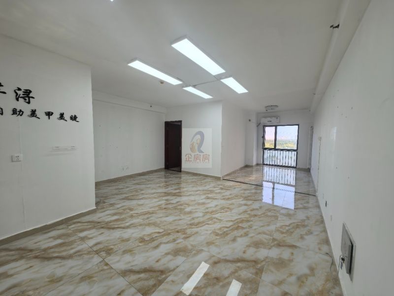 中铁建广场