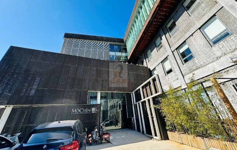 西城区佟麟阁路85号院
