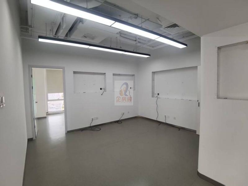 量子芯座
