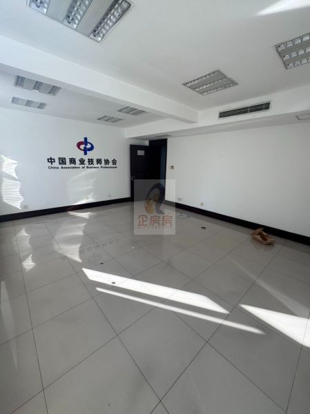 广渠路42号院