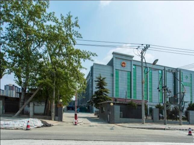 181_2.jpg
